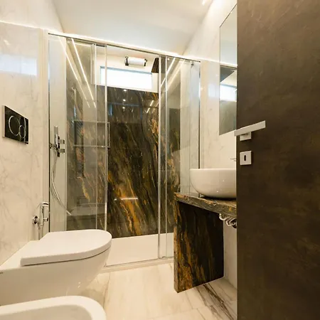 Maison 46 Blu Luxury Flat